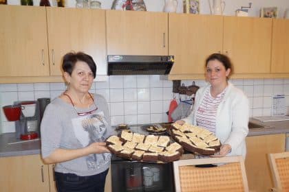 Kuchen backen im CURA Seniorencentrum Meinersdorf